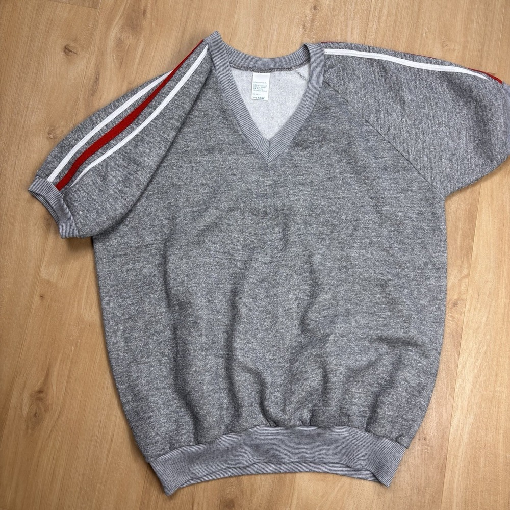 Vintage 70s Raglan Split V Neck, 3 Stripe T-Shirt XL Grey With Red/White Stripes